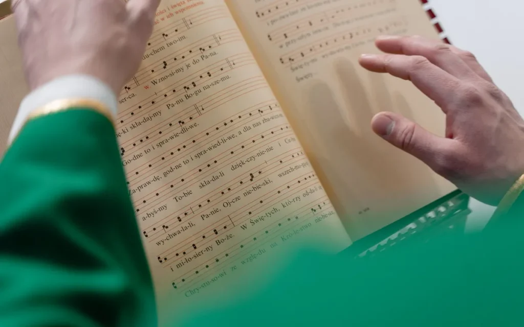 Pieśni na Gorzkie Żale - co stanowi podstawę nabożeństwa?
